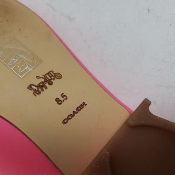 Coach Isabel Pink Leather Loafers - Size 8.5 - EUC - Picture 2 of 6